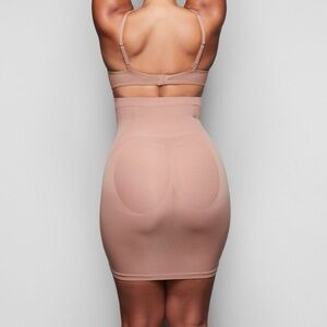 Skims Long Skirt Slip